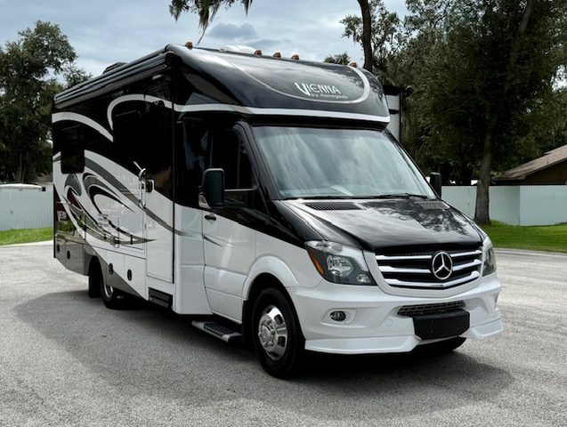 2019 Renegade Vienna 25  - Vin/Serial Number: :  Florida RV Brokers